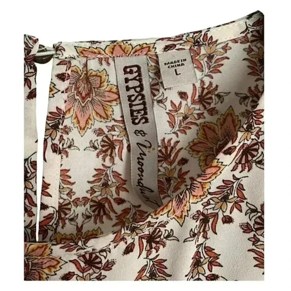 Gypsies & Moondust Shirt Size Large White with Floral Design festival - Picture 4 of 7